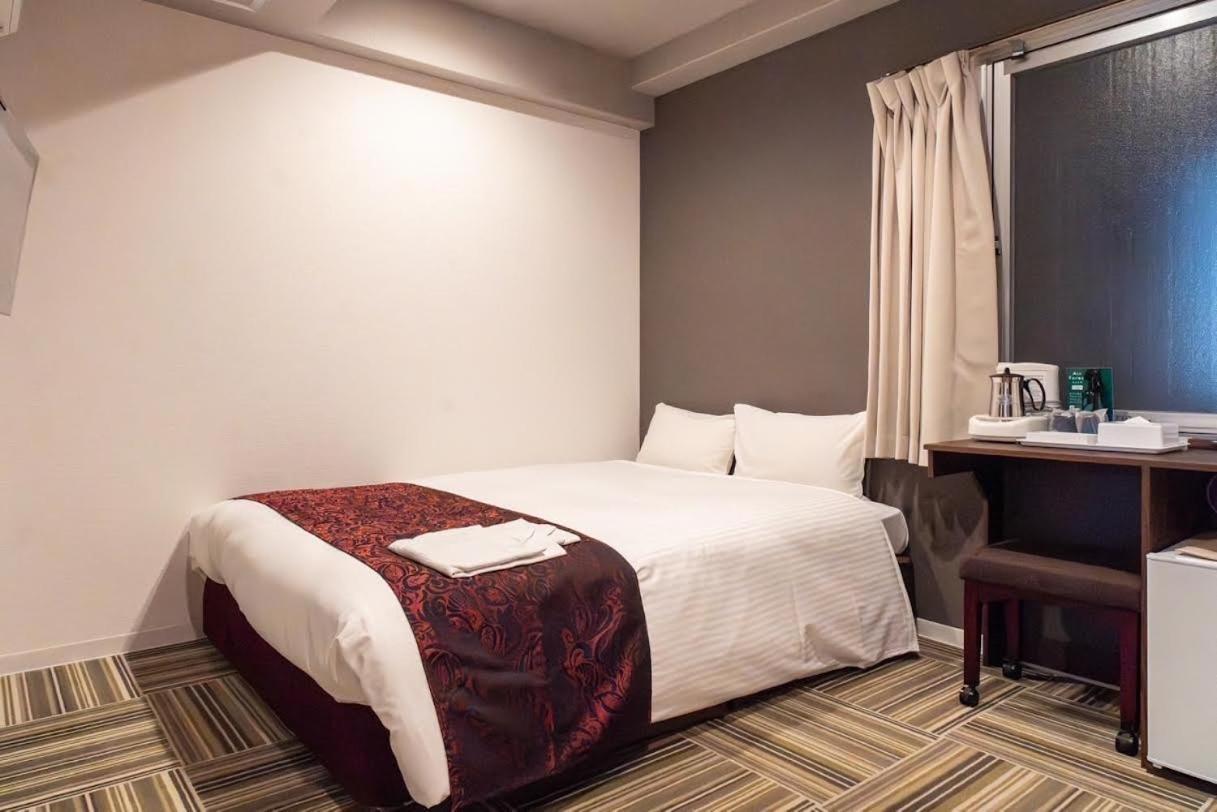 Hotel Vr Осака Екстер'єр фото