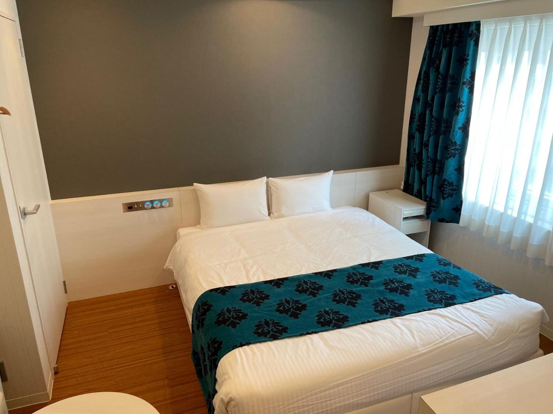 Hotel Vr Осака Екстер'єр фото