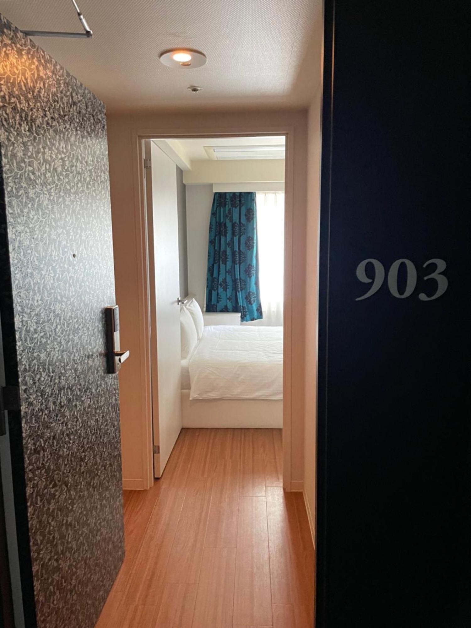 Hotel Vr Осака Екстер'єр фото